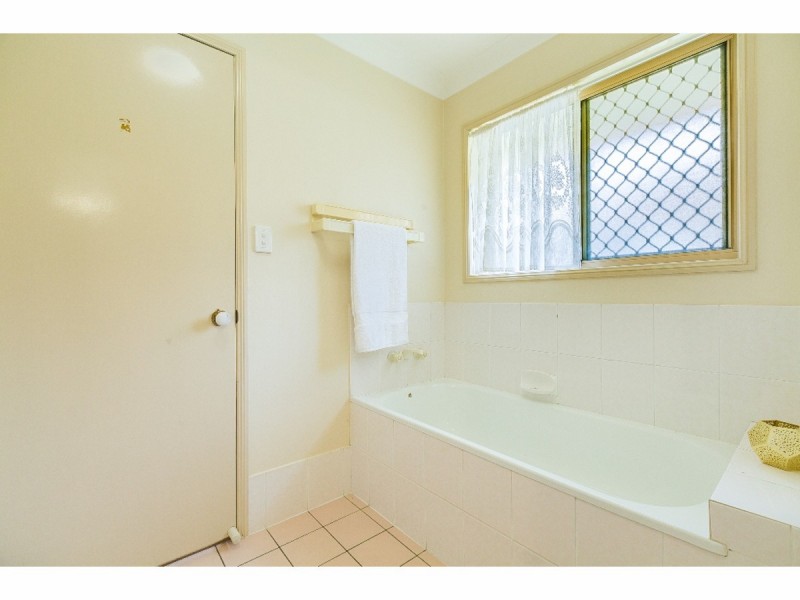 53 Serrata Circuit, Forest Lake QLD 4078