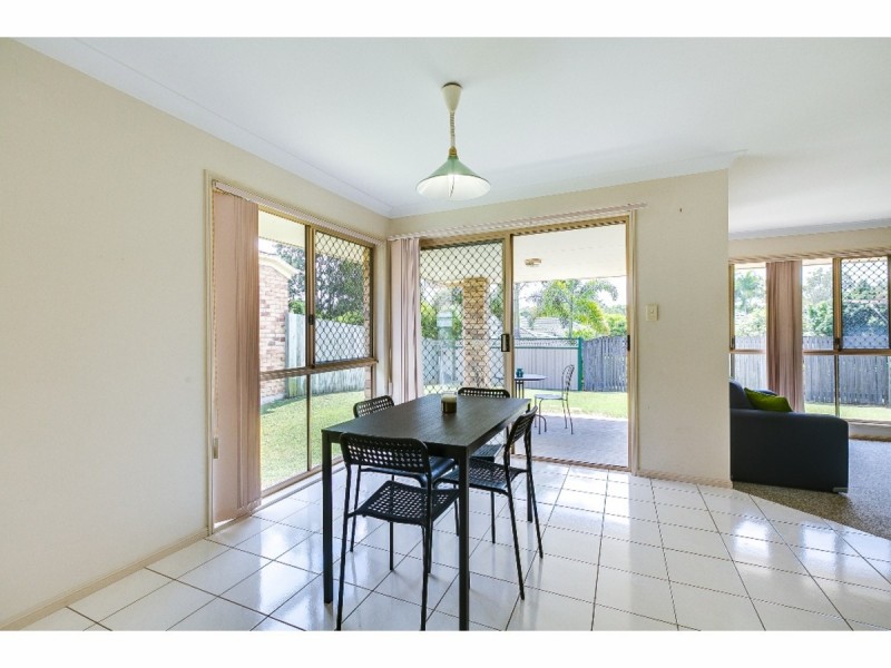 53 Serrata Circuit, Forest Lake QLD 4078