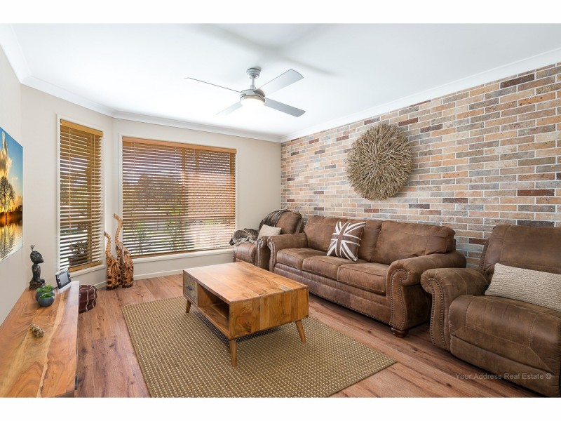 8 Titan Court, Boronia Heights QLD 4124