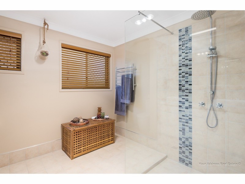 8 Titan Court, Boronia Heights QLD 4124