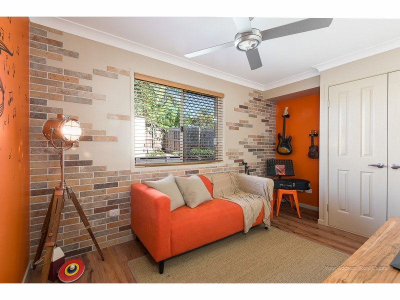 8 Titan Court, Boronia Heights QLD 4124