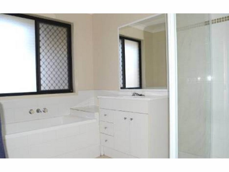 11 Gow Court, Crestmead QLD 4132