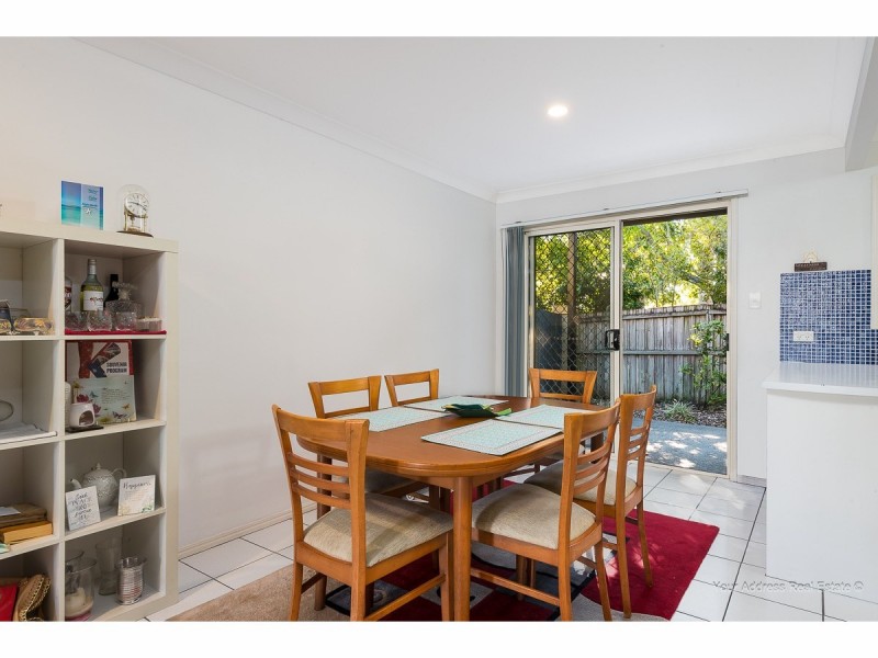 4/210 Government Road, Forest Lake QLD 4078