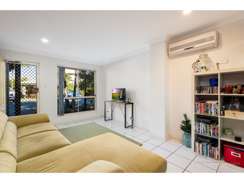 4/210 Government Road, Forest Lake QLD 4078