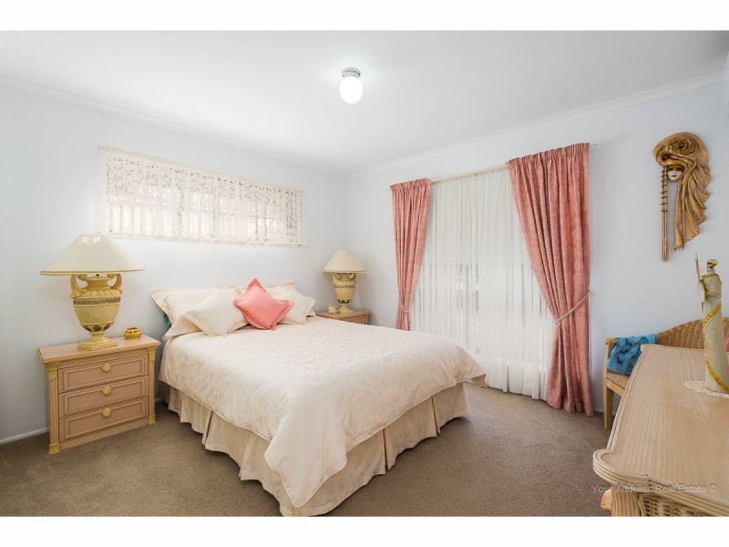 9 Barry Street, Boronia Heights QLD 4124