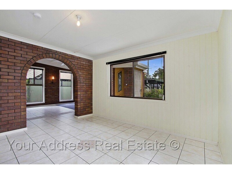 11 Simone Street, Boronia Heights QLD 4124