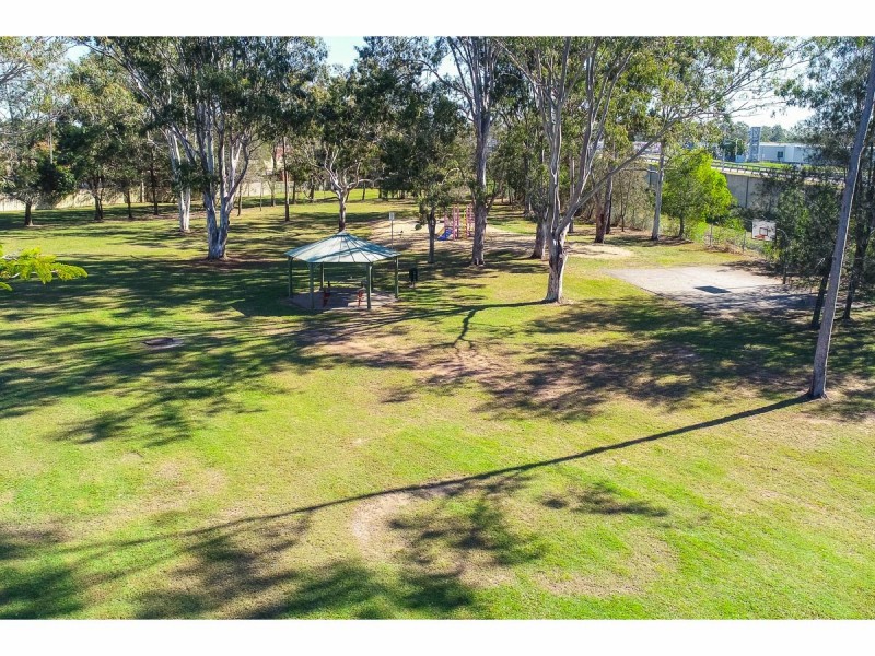 Unit 35 & 36/12 Yeates Crescent, Meadowbrook QLD 4131