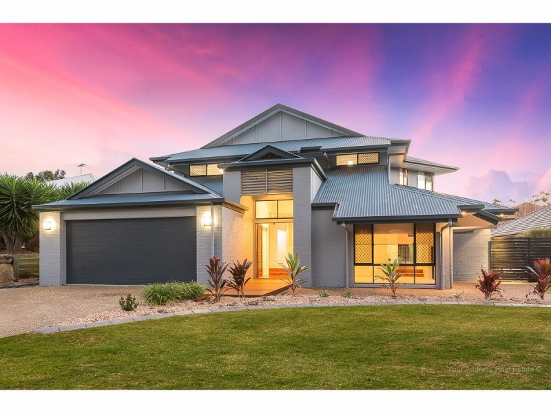 15 Oakview Circuit, Brookwater QLD 4300