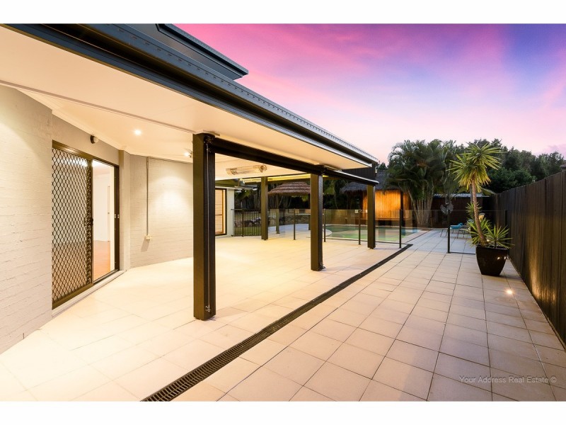 15 Oakview Circuit, Brookwater QLD 4300