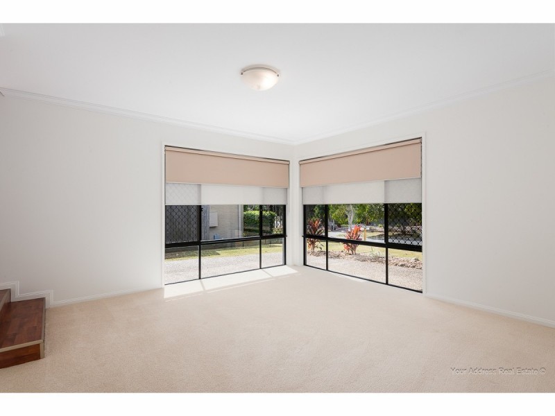 15 Oakview Circuit, Brookwater QLD 4300