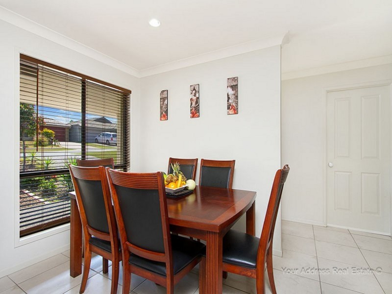 1/1 Wyndham Circuit, Holmview QLD 4207