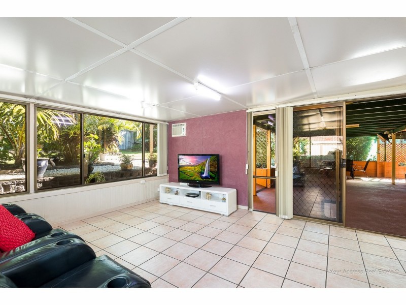 173 Waller Road, Regents Park QLD 4118