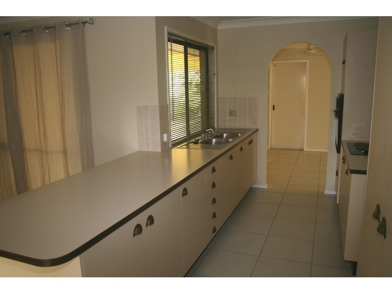2 Algol Street, Regents Park QLD 4118
