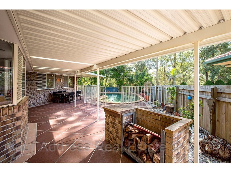 13 Cianthus Street, Regents Park QLD 4118