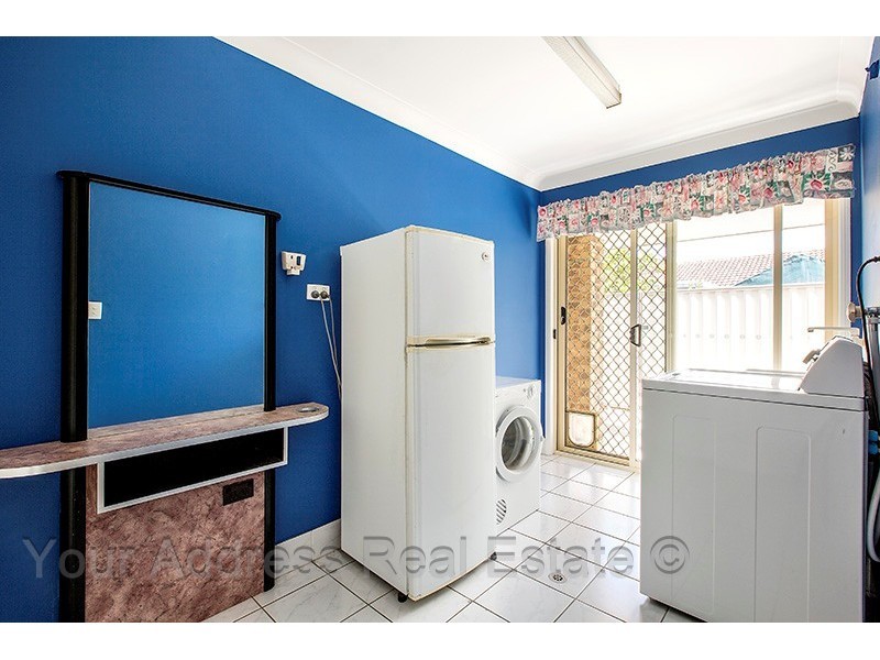 13 Cianthus Street, Regents Park QLD 4118