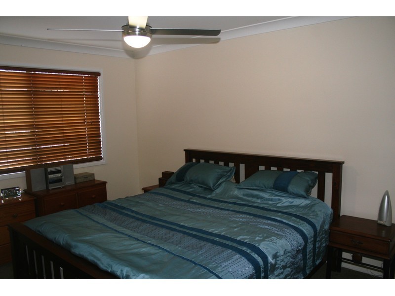 3 Liana Court, Regents Park QLD 4118