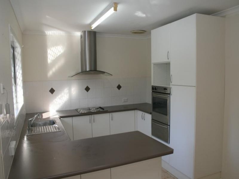 9 Adam Street, Browns Plains QLD 4118