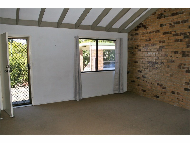 17/129 North Road, Woodridge QLD 4114