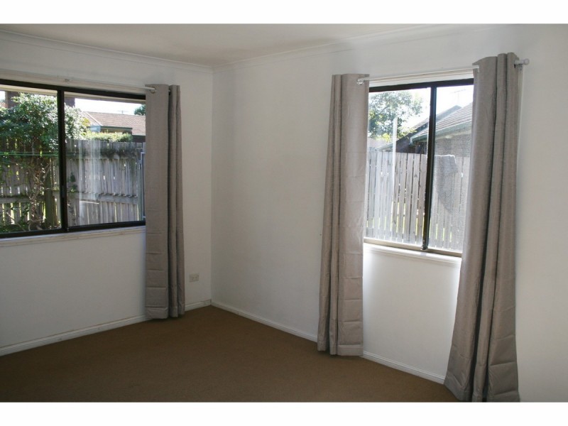 17/129 North Road, Woodridge QLD 4114