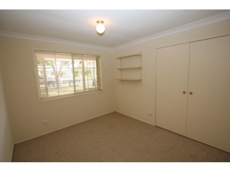 4 Flinders Crescent, Boronia Heights QLD 4124