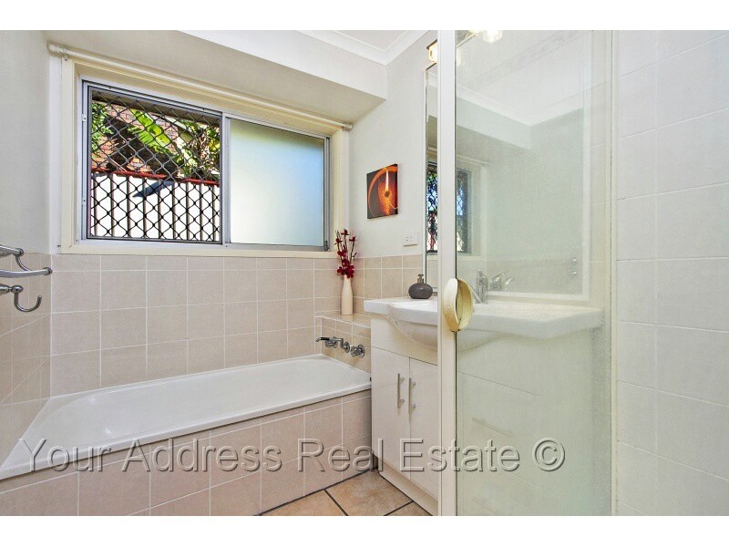19 Algol Street, Regents Park QLD 4118