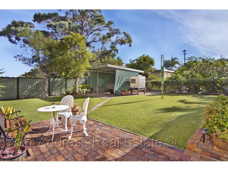 72 Waratah Drive, Crestmead QLD 4132