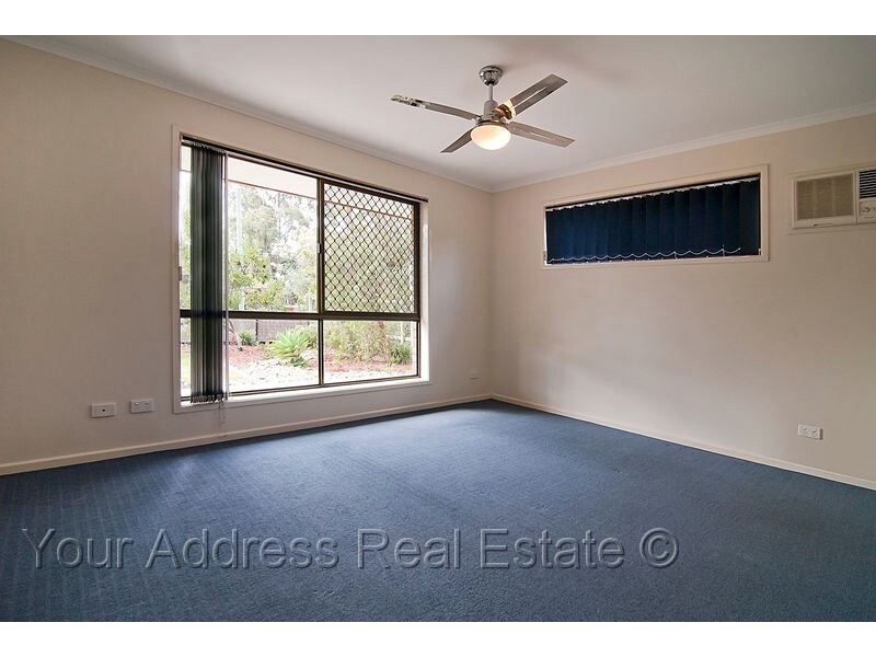 35 Vansittart Road, Regents Park QLD 4118
