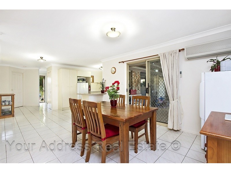 7 Haylett Rise, Regents Park QLD 4118