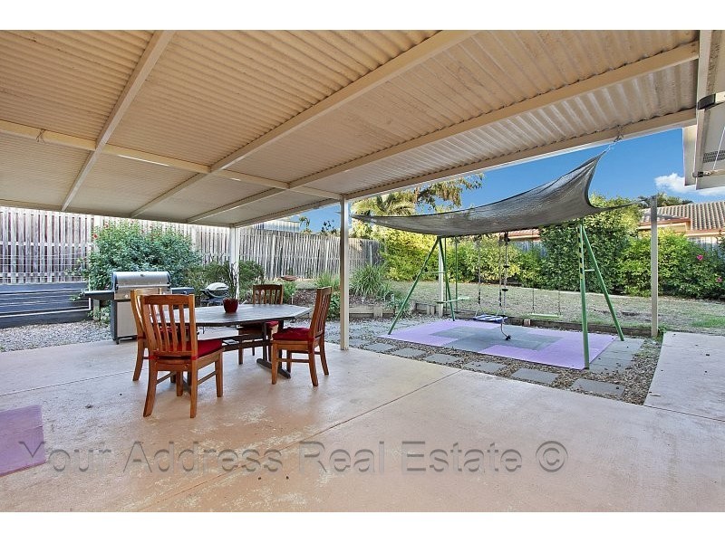 7 Haylett Rise, Regents Park QLD 4118