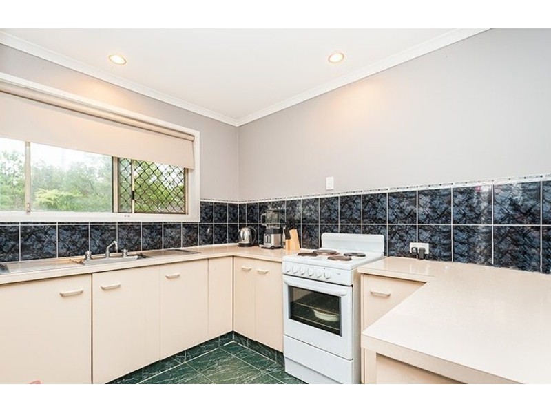 39 Velorum Drive, Kingston QLD 4114