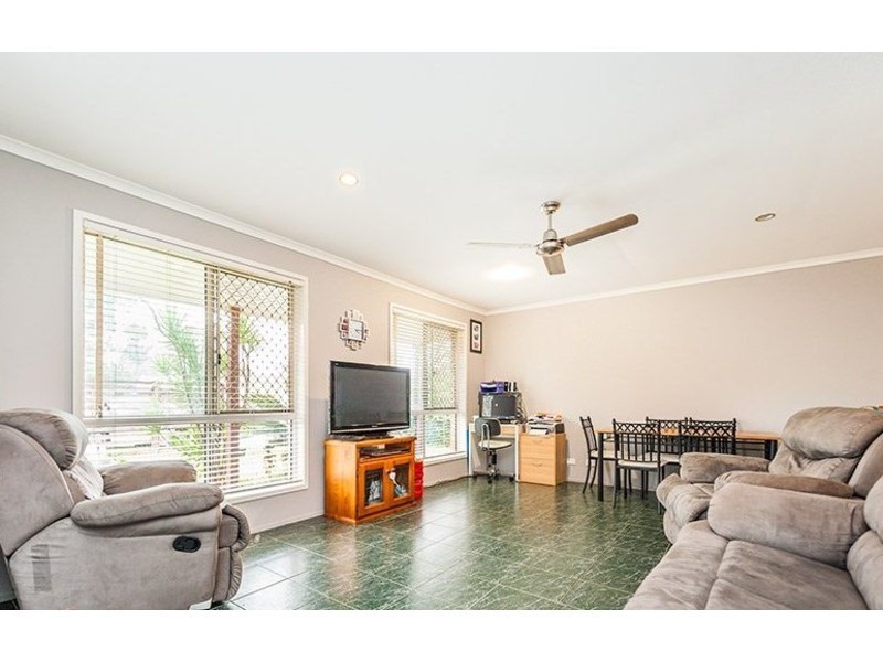 39 Velorum Drive, Kingston QLD 4114