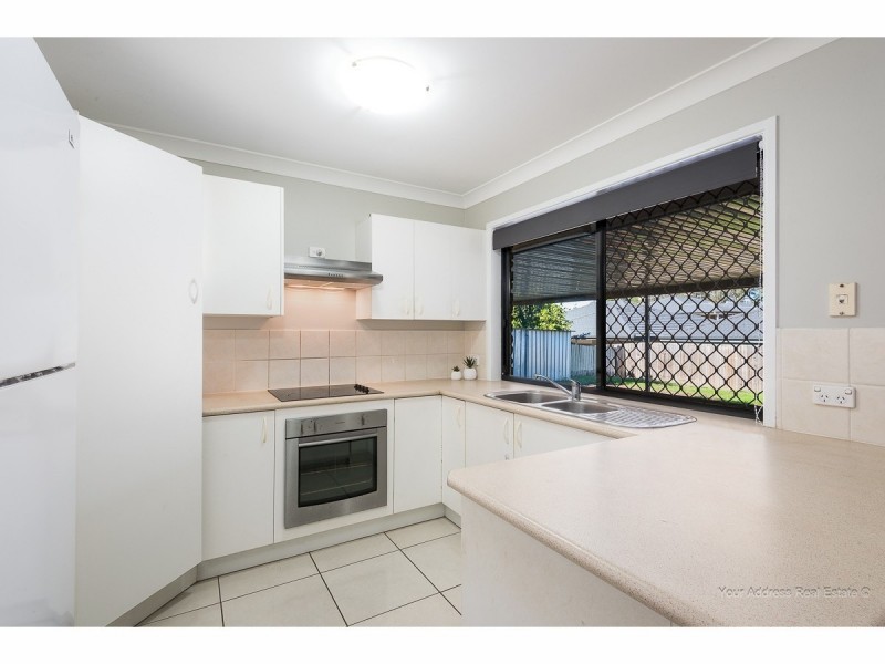 4 Riseborough Crescent, Crestmead QLD 4132