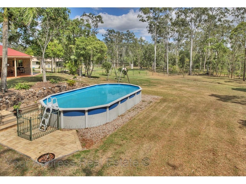 64 Bellenden Close, Munruben QLD 4125
