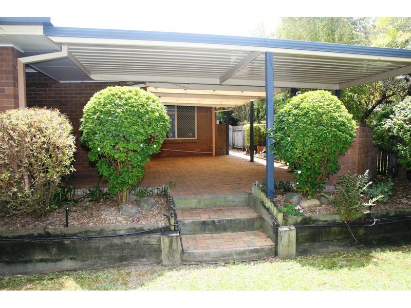 1 Watkinsia Court, Regents Park QLD 4118