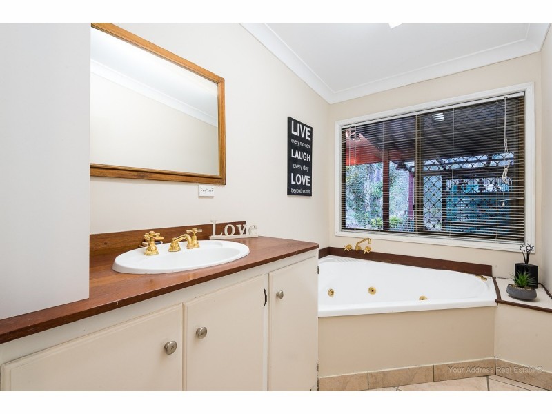 168-170 Tamborine Street, Jimboomba QLD 4280