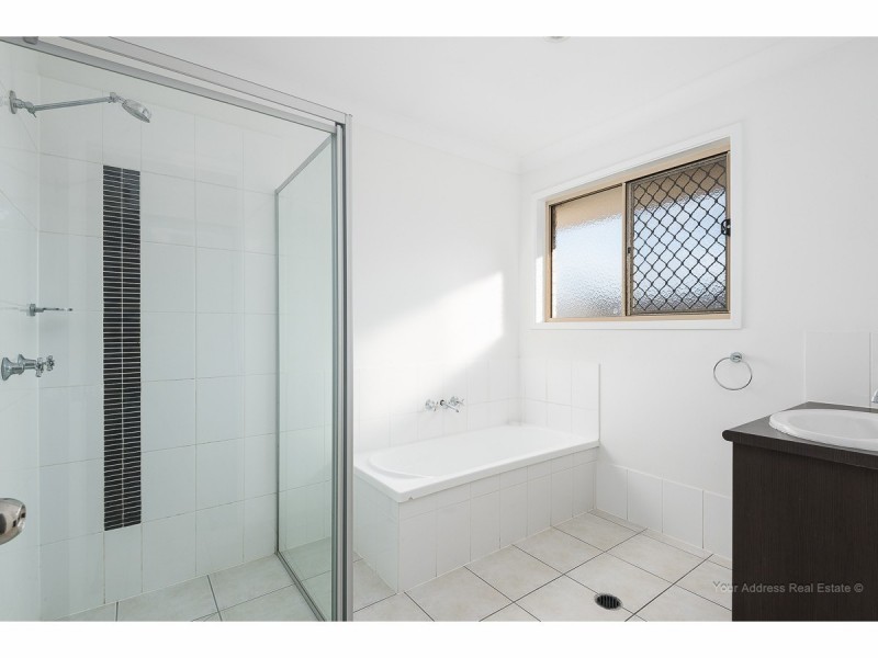 4 Cedarwood Street, Berrinba QLD 4117