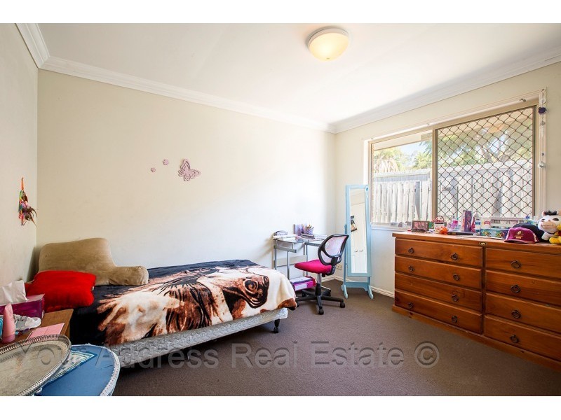 15 Itea Court, Regents Park QLD 4118