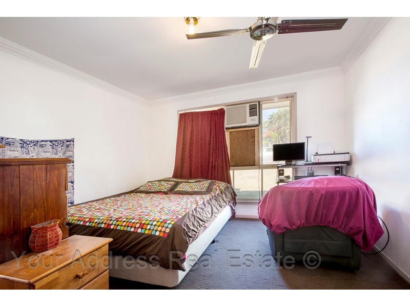 15 Itea Court, Regents Park QLD 4118