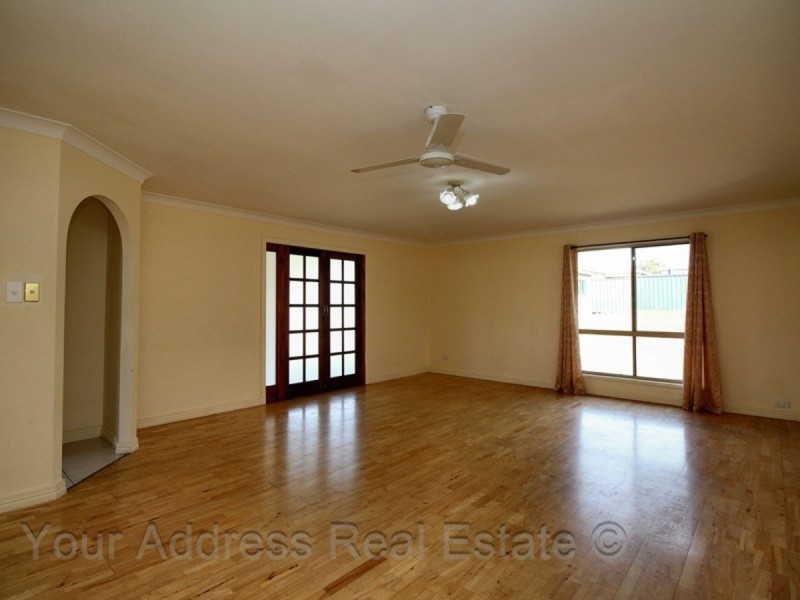 86 Mackellar Drive, Boronia Heights QLD 4124