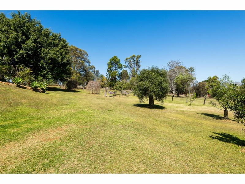 122-128 The Grange Road, Gleneagle QLD 4285
