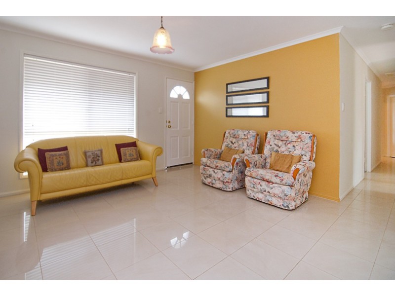 132 Mackellar Drive, Boronia Heights QLD 4124