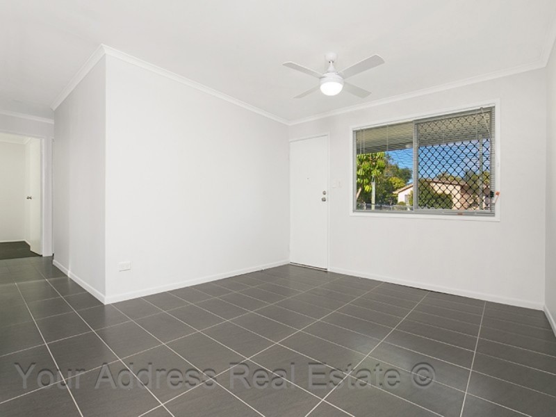 1 Peppermint Street, Crestmead QLD 4132