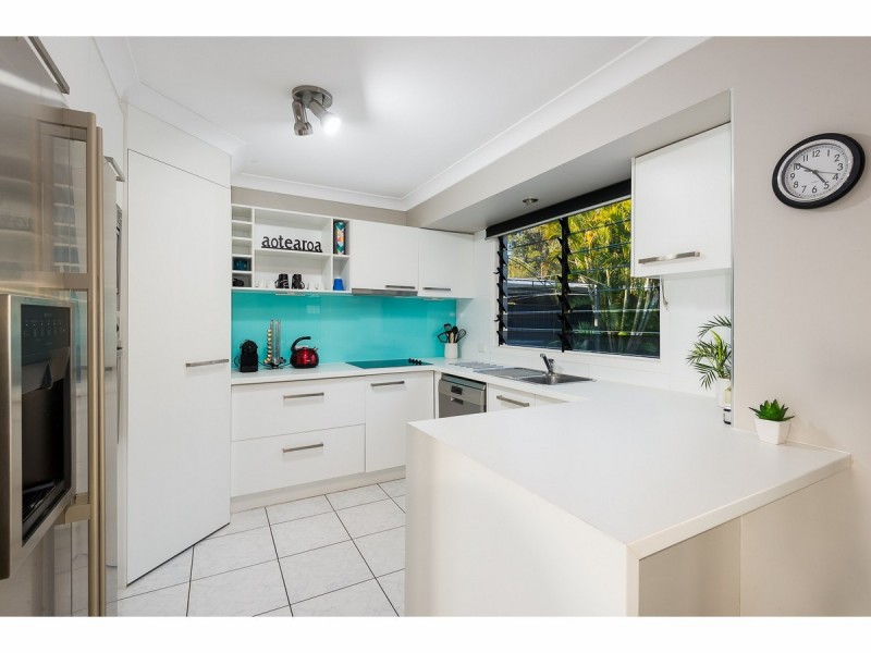 56 Centaurus Crescent, Regents Park QLD 4118