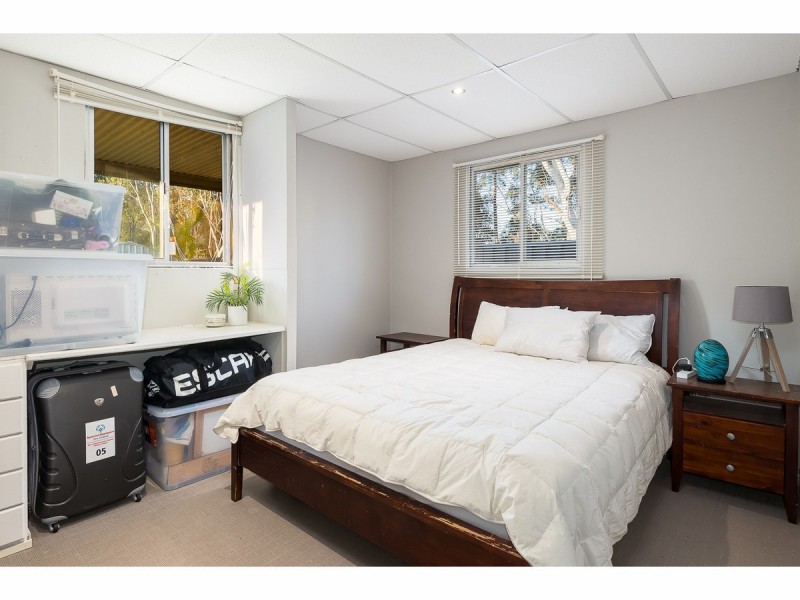 56 Centaurus Crescent, Regents Park QLD 4118