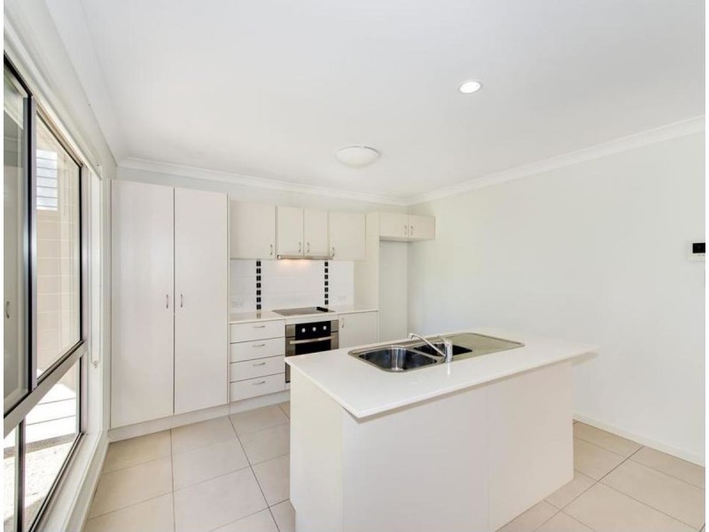 3/30 Oakview Circuit, Brookwater QLD 4300