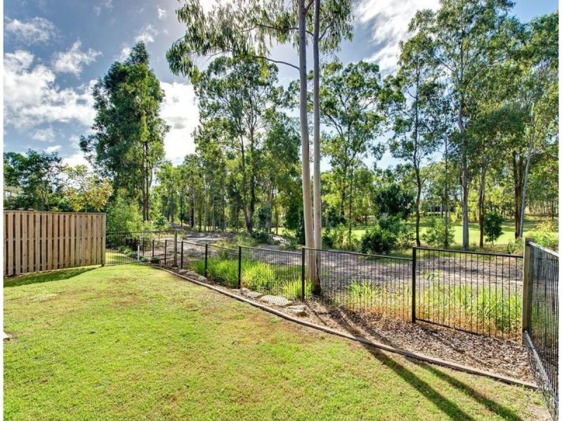 3/30 Oakview Circuit, Brookwater QLD 4300