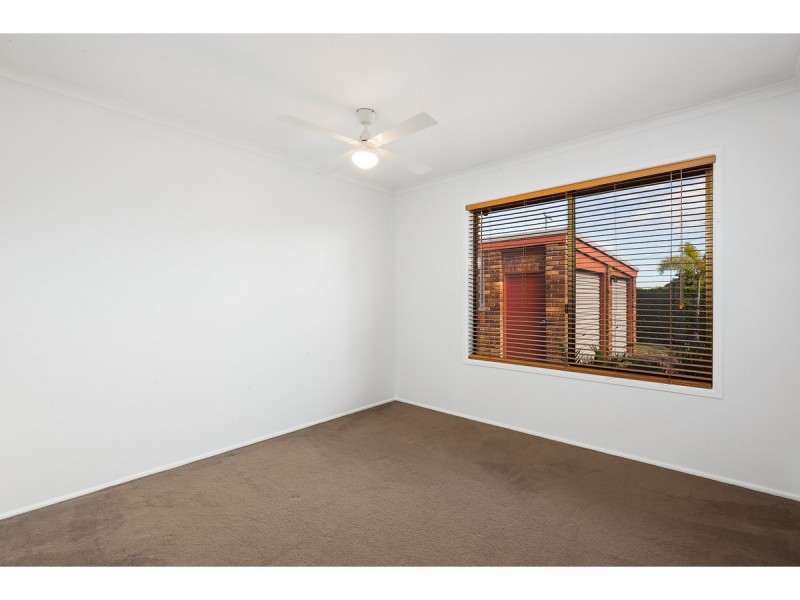 13 Bywater Street, Hillcrest QLD 4118