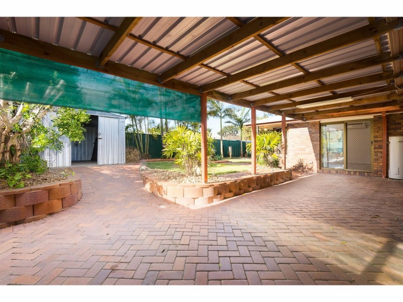 13 Bywater Street, Hillcrest QLD 4118