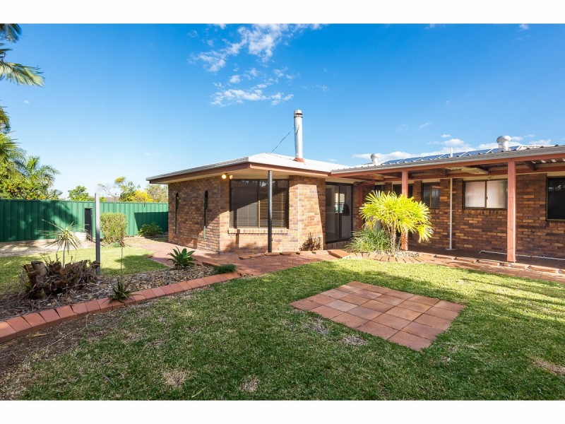 13 Bywater Street, Hillcrest QLD 4118