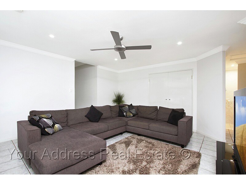 31 Diamantina Street, Hillcrest QLD 4118